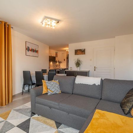 Joli T2 De 57 M Proche Lac Et Vieille Ville Annecy Luaran gambar